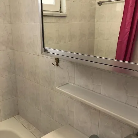 Arte 2 Apartment