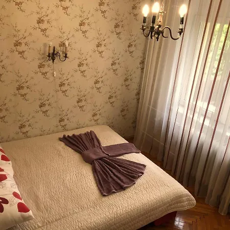 Arte 2 Apartment *